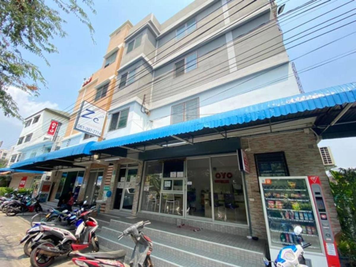 Ze Residence Ram Intra Bangkok Exterior foto